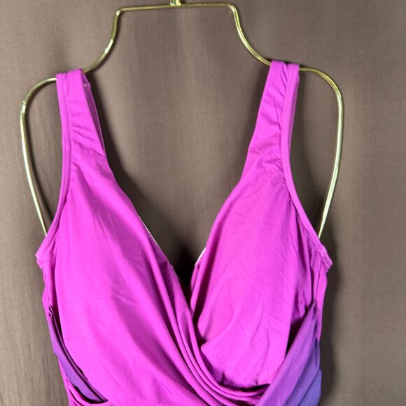 Lands' End Women's 8 LONG SlenderSuit Tummy Control V-neck Wrap One Piece Swimsu - Picture 7 of 12